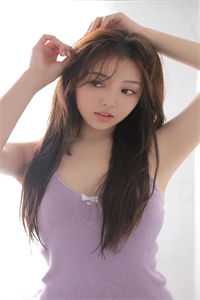 下山躲师姐，被绝色未婚妻拿捏要害