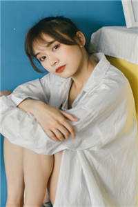 开局被女帝下狱,我偷偷无敌小说