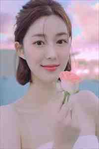 海角云边神仙地，诗意东风看桃花