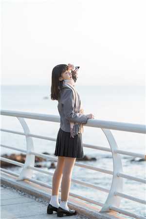 江总别装了，太太正在重金求子