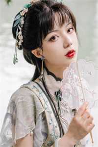 完结版小说领证当天，我收到女友和她助理的结婚证甜瓜