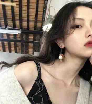 林默柳静茹