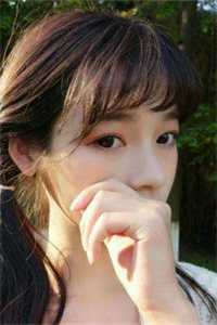 官场争雄，从女书记的秘书开始
