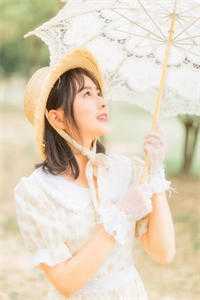 闪婚前任他哥，谢太太又出名了