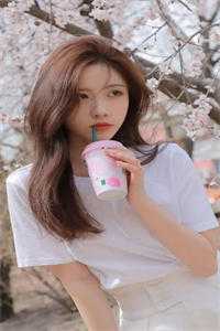 小姐逼我暖床，我直接做她后娘