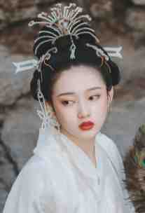 从女子监狱走出的修仙者