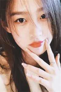 为救老公成了残疾，老公却和女助理玩灯下黑