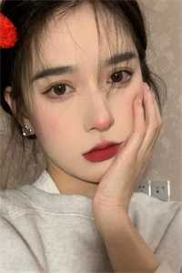恶毒美人重生后，冷面权臣争着宠