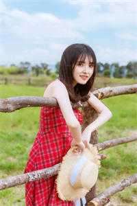 一纸婚约三年狱，且出封山听龙吟