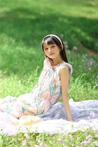 嫡女落魄，高冷太子强掳进府