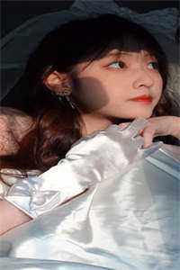 戍边三年，我收到了女儿的求救短信！