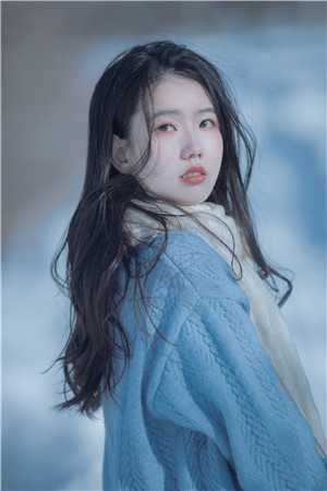 姜婉楚瑜