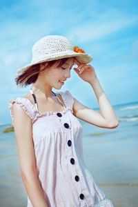 被青梅包养我，决心离家出走夏明