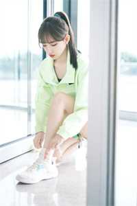 结婚两年，军官丈夫按耐不住了