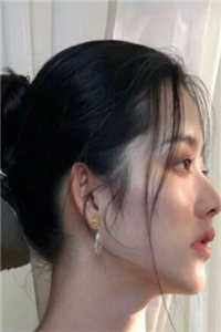 离婚后我成了全球首富的外孙女栗子不甜