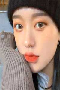 看到弹幕后，女配手撕全场