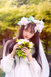 死后，前任再次成为我的白月光