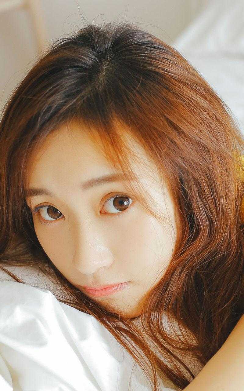 逃婚夜，白月光在酒吧捡到我
