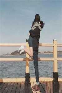 吃人小卖部