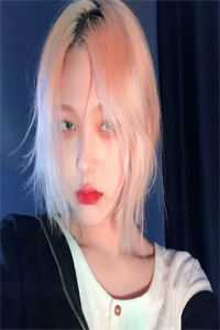 太子殿下，小狐狸等候已久