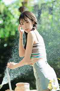 《高傲女王，终在我身前低头》