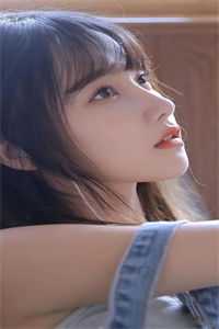 再睁眼！高冷女知青在我怀里哭唧唧