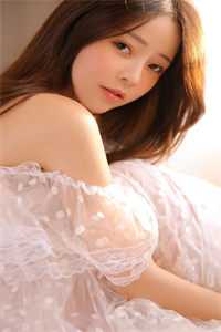 妈妈生下我后，被赶去住鸡棚
