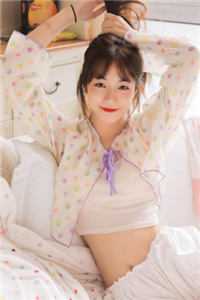 穿成柏含香的侍女