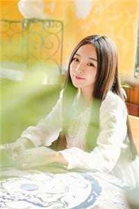 我是听从小姐命令的卑微婢女