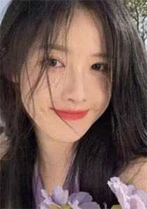 银杏树下，茉莉重开