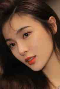 订婚当天我被未婚妻送进监狱