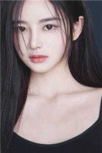 拍卖会点天灯后，女友把我扔进乞丐堆
