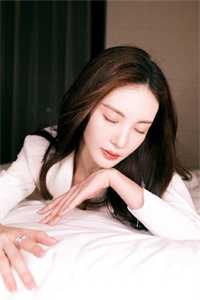蚀骨婚约：总裁的白月光替身