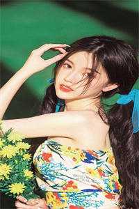 死后十年，我成了反派们的姐姐