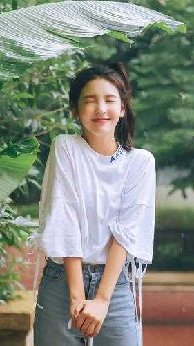 农门小医女，被战神王爷强撩走了