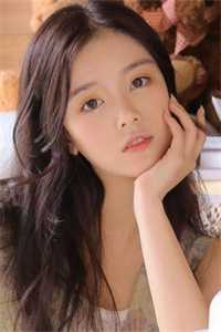 在女儿学校，巧遇了老婆外面的男人