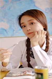 放弃高考去追星，女儿悔疯了