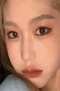 直播：我成了女帝的贴身侍卫