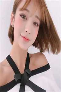 重生后，我撕了侯爷的婚书