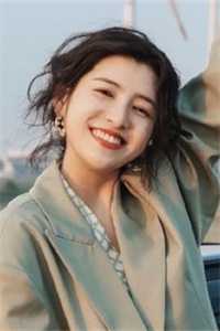 小姑奶奶三岁半，专治不肖子孙