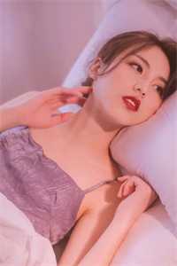 雪狼王：开局捡个狼崽竟是女帝重生！