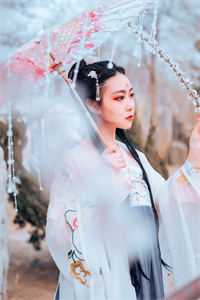 豪门父亲给我定的百万升学宴被男友送给校花了