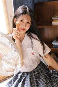 皇子携贵女逼我下堂后，他悔疯了
