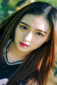 老公和三把女儿扔进斗兽场后，我杀疯了