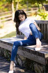 妹妹抢走系统后，我笑疯了