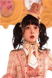 烬骨兰因：毒后重生遇战神