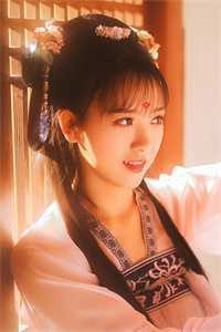 肥妻成选美冠军，捧女大的老公悔疯