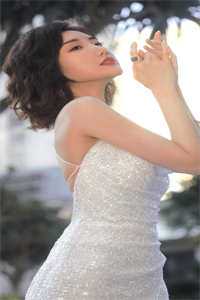 美女总裁要和我结婚
